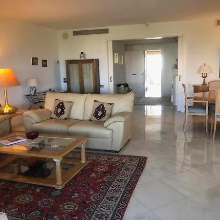 Don Gonzalo L Apartment *