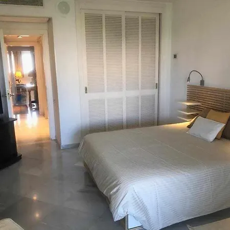 Don Gonzalo L Apartment *