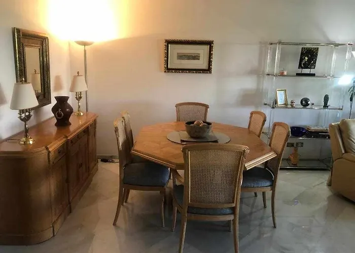 Don Gonzalo L شقة