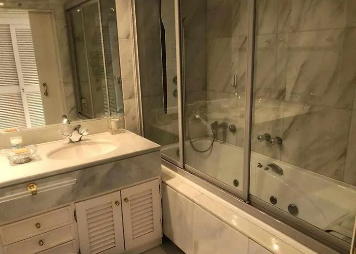 Don Gonzalo L * Marbella